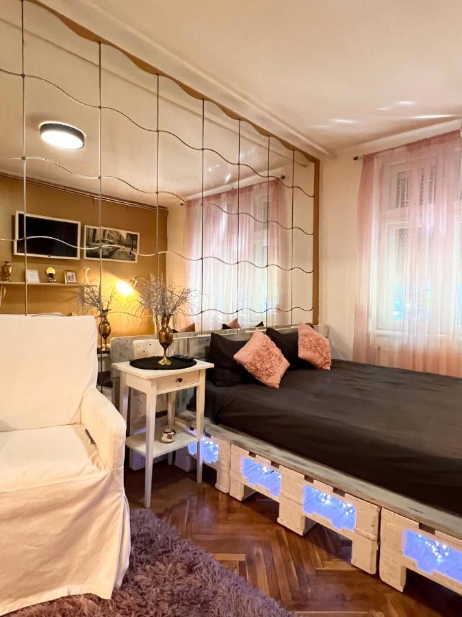 Апартаменты Studio Mosilor Бухарест Экстерьер фото